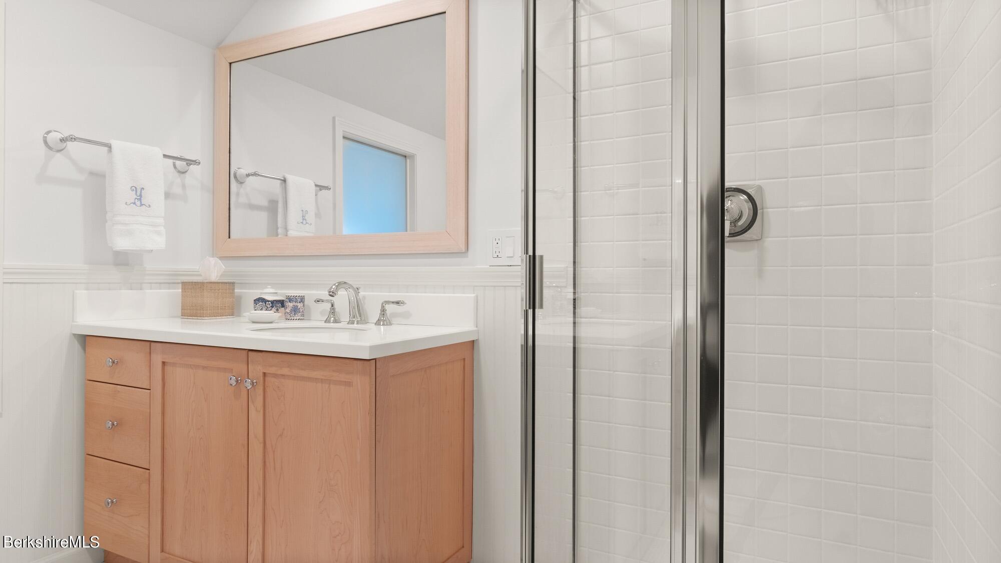 109 Under Mountain Road Lenox, MA 01240 - Photo 20 of 37 Bath