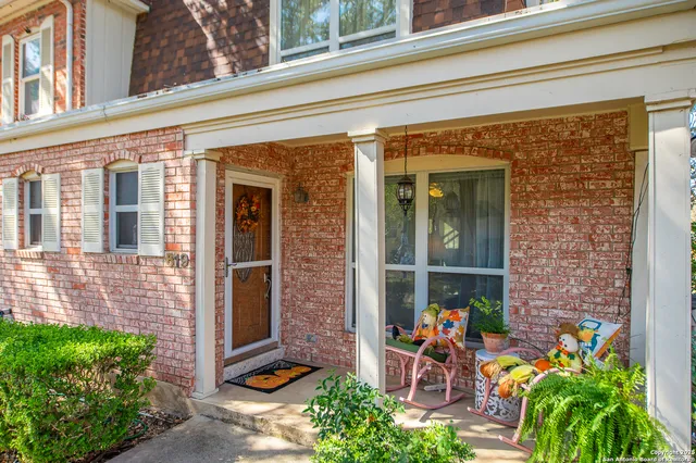 $195,000 | 619 Strings Drive, Unit 619, San Antonio, TX 78216