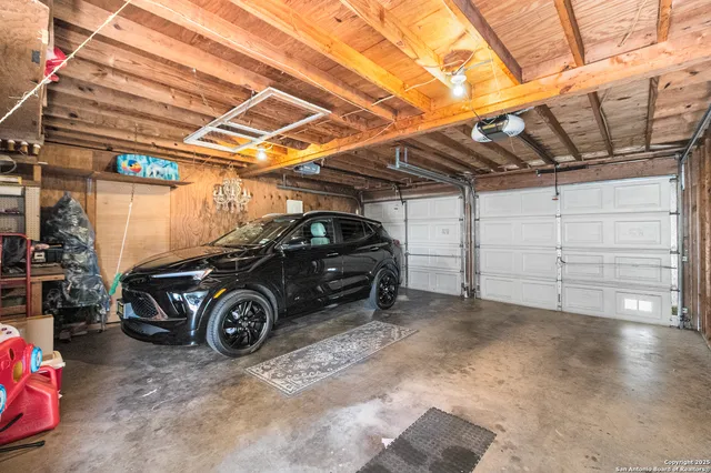 $195,000 | 619 Strings Drive, Unit 619, San Antonio, TX 78216