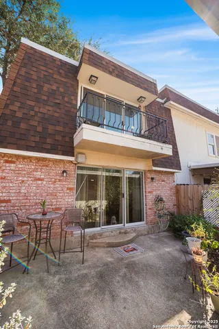 $195,000 | 619 Strings Drive, Unit 619, San Antonio, TX 78216