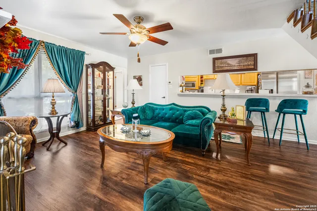 $195,000 | 619 Strings Drive, Unit 619, San Antonio, TX 78216