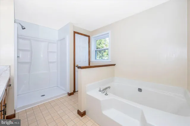 $2,900 | 6774 Linganore Road, Frederick, MD 21701