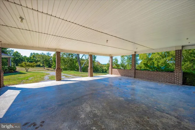 $2,900 | 6774 Linganore Road, Frederick, MD 21701