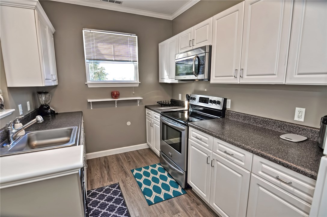 108 Mill Street, Unit 101 Woonsocket, RI 02895 - Photo 9 of 19 Gallery Image 9