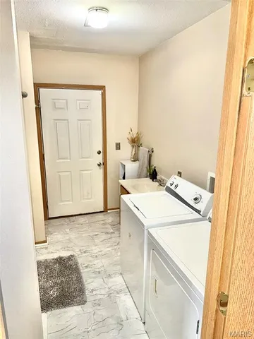 $238,000 | 15380 Top Drive, St. Robert, MO 65584