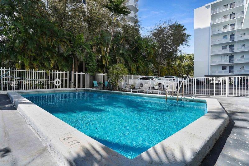 1340 Lincoln Road, Unit 807 Miami Beach, FL 33139 - Photo 19 of 25