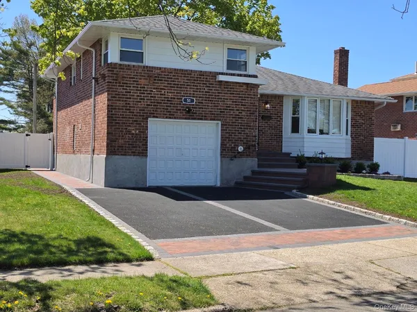 $998,000 | 51 Stephen Street, Levittown, NY 11756
