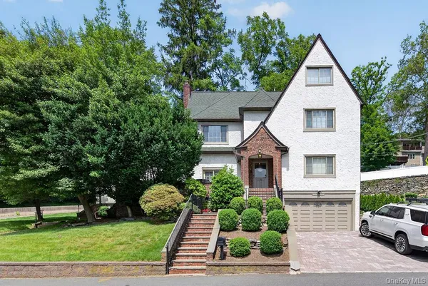 $9,200 | 33 Lynwood Road, Scarsdale, NY 10583