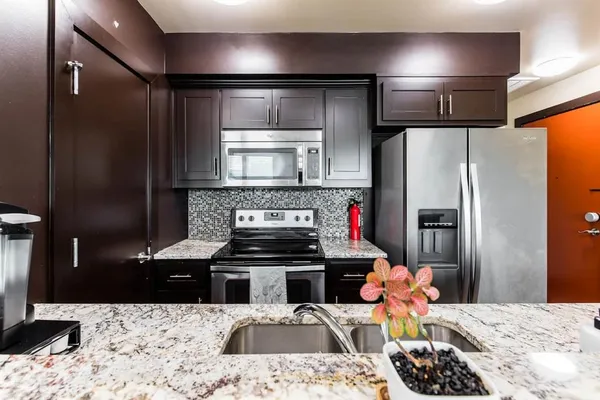 $1,395 | 1125 South Jennings Avenue, Unit 202, Fort Worth, TX 76104