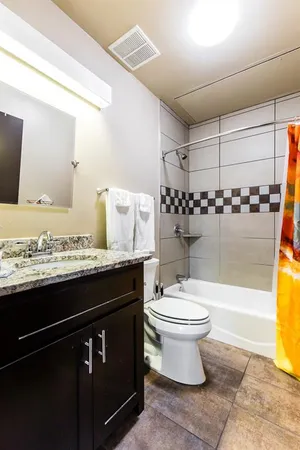 $1,395 | 1125 South Jennings Avenue, Unit 202, Fort Worth, TX 76104