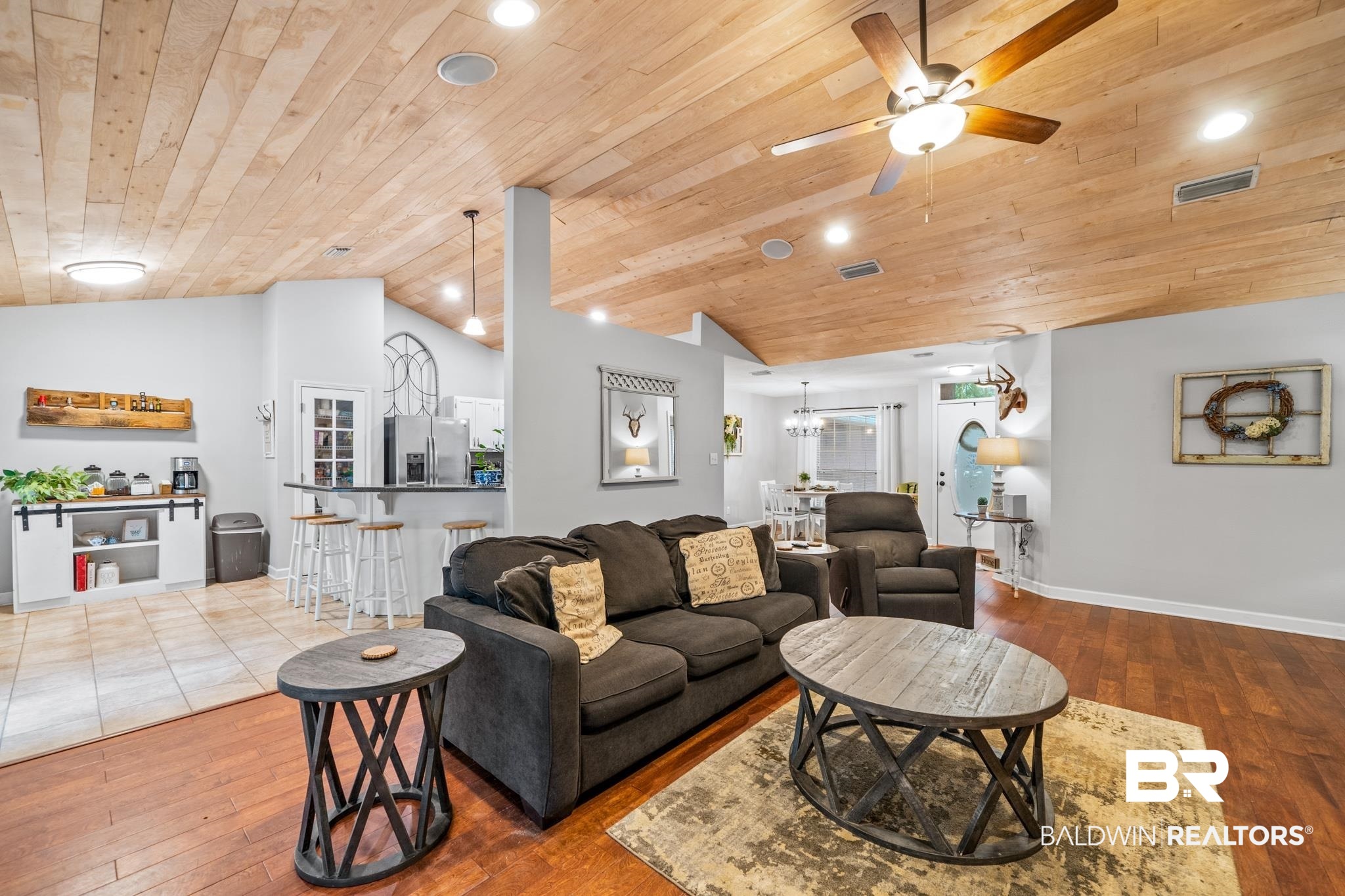 28524 Turkey Branch Drive Daphne, AL 36526 - Photo 10 of 32 Living Room