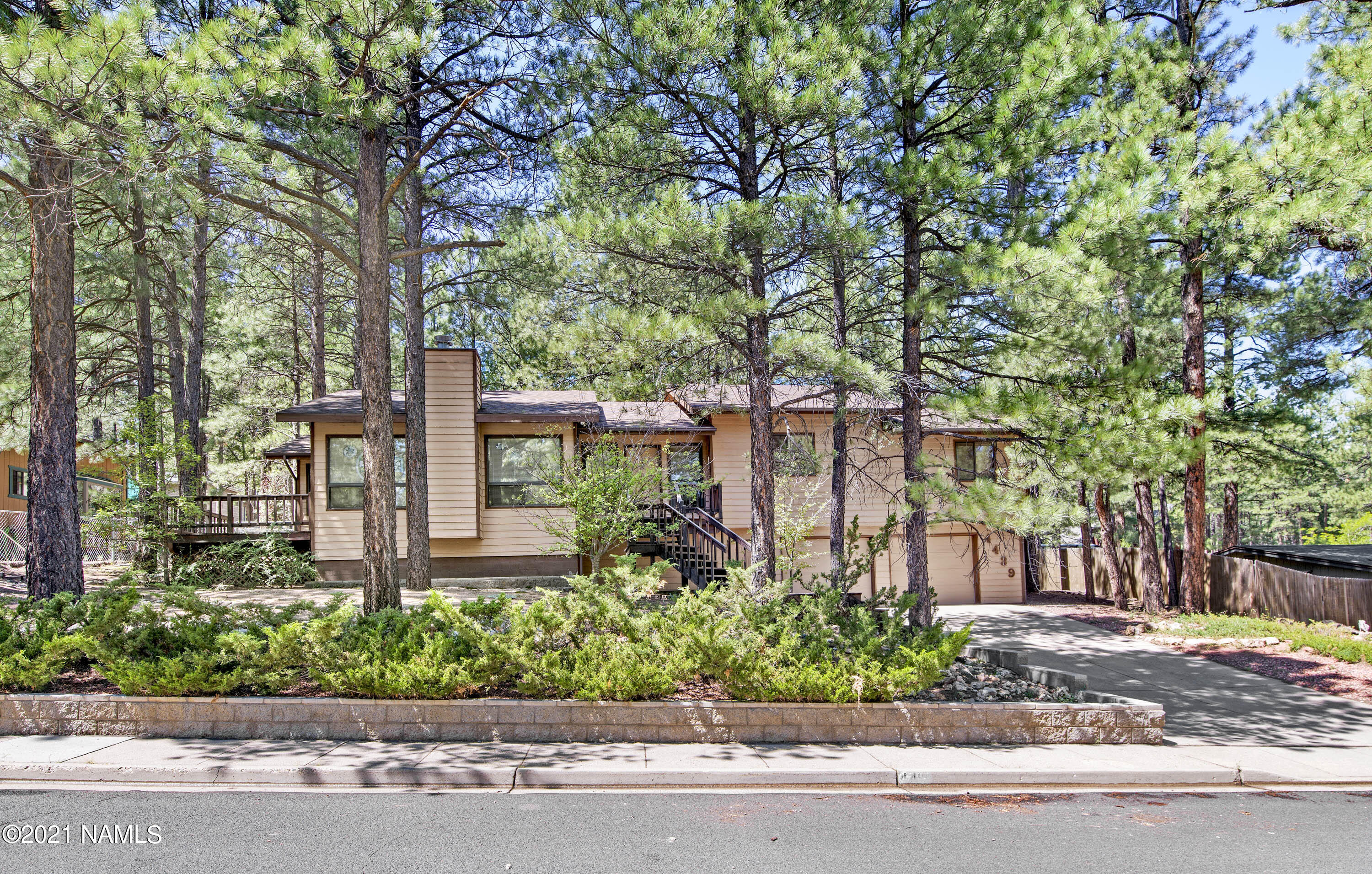 4439 Kathy Road Flagstaff, AZ 86005 - Photo 1 of 33 DSC_7652