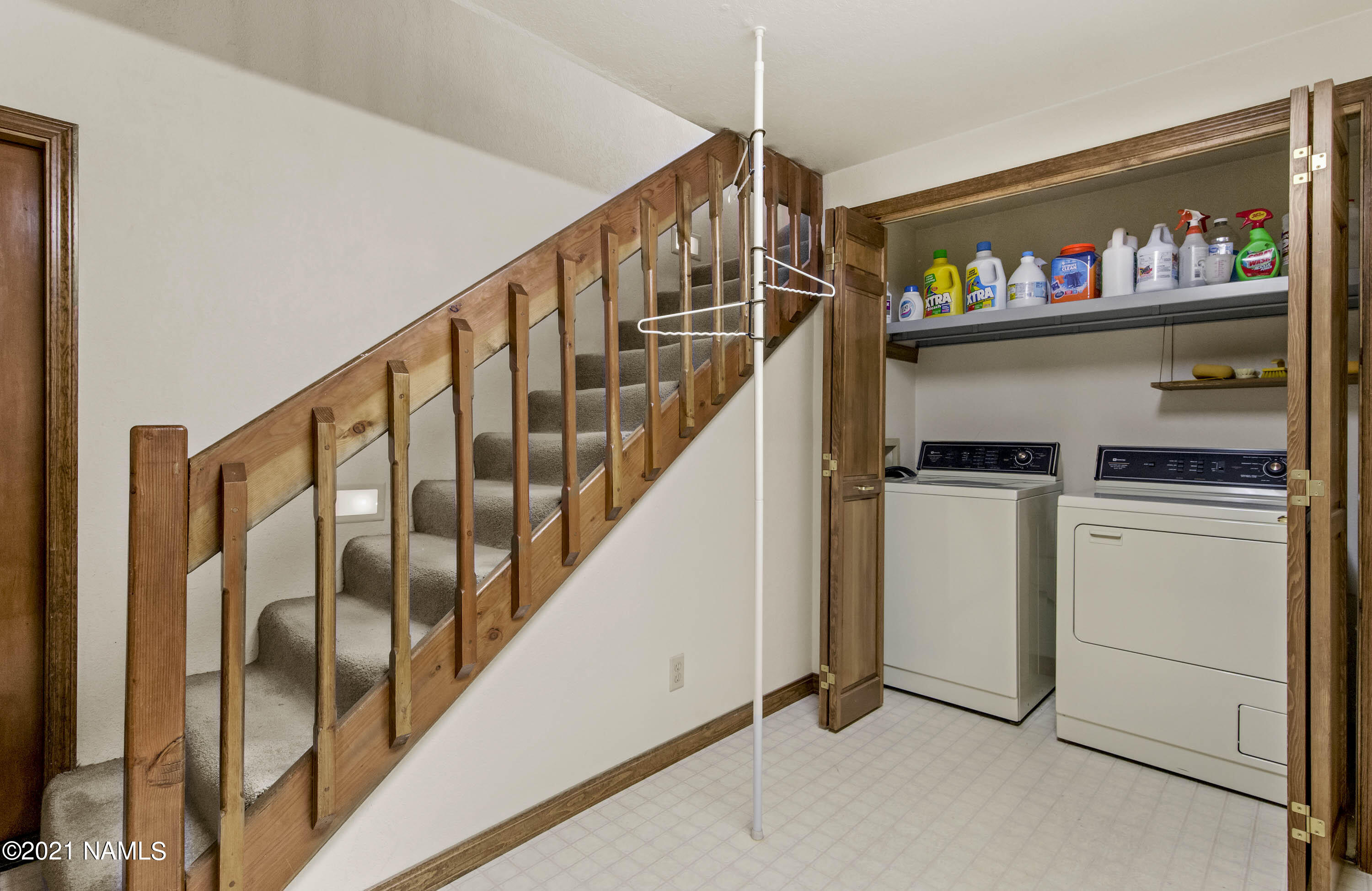 4439 Kathy Road Flagstaff, AZ 86005 - Photo 23 of 33 DSC_7851