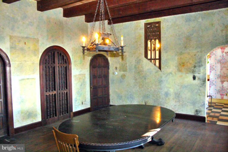 12001 Riverview Road Fort Washington, MD 20744 - Photo 11 of 30 Dining Room