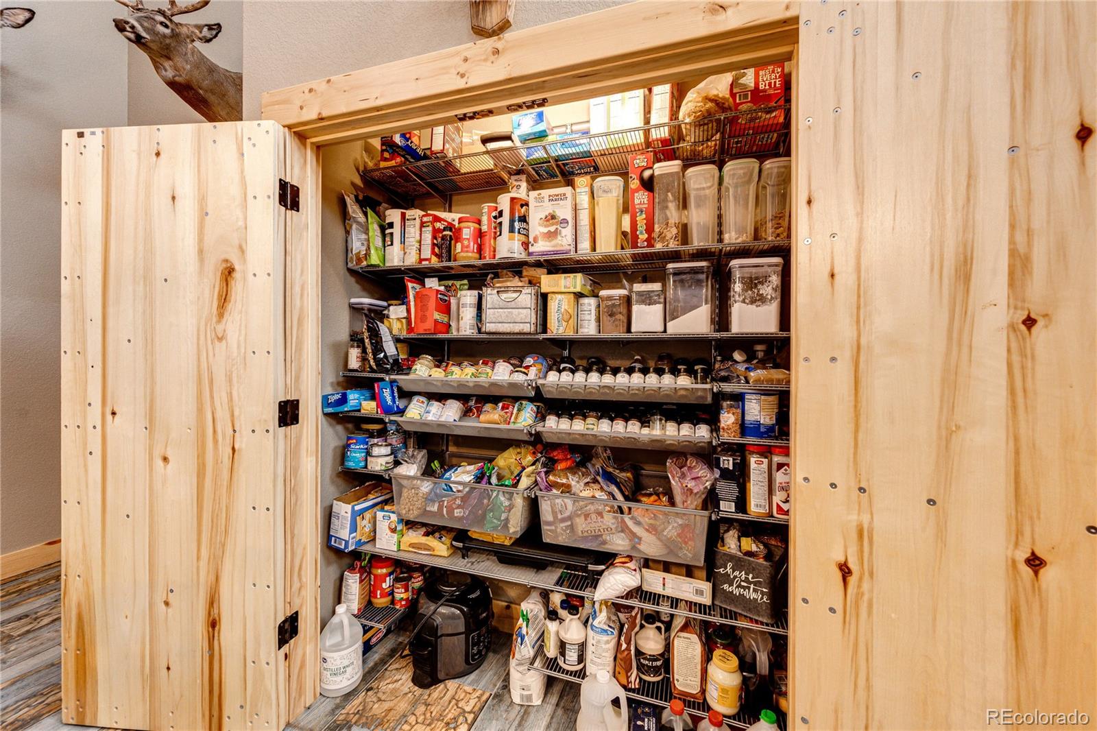 3955 South Behrens Road Byers, CO 80103 - Photo 10 of 32