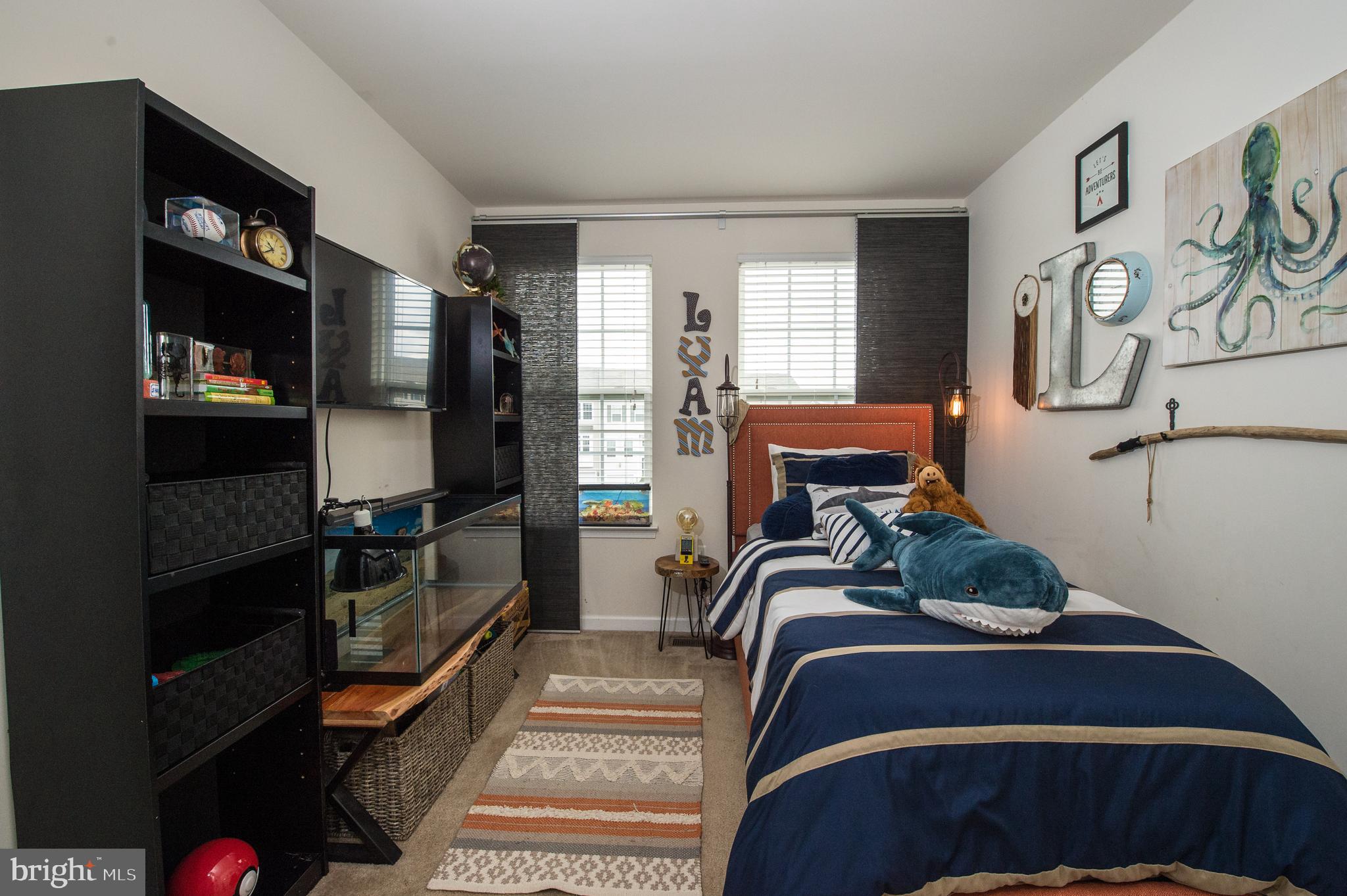 8340 Scotland Loop Manassas, VA 20109 - Photo 14 of 24 Third bedroom