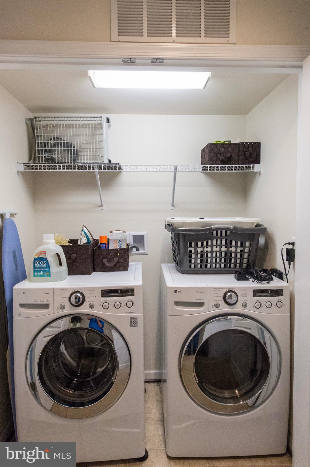 8340 Scotland Loop Manassas, VA 20109 - Photo 17 of 24 Washer & Dryer