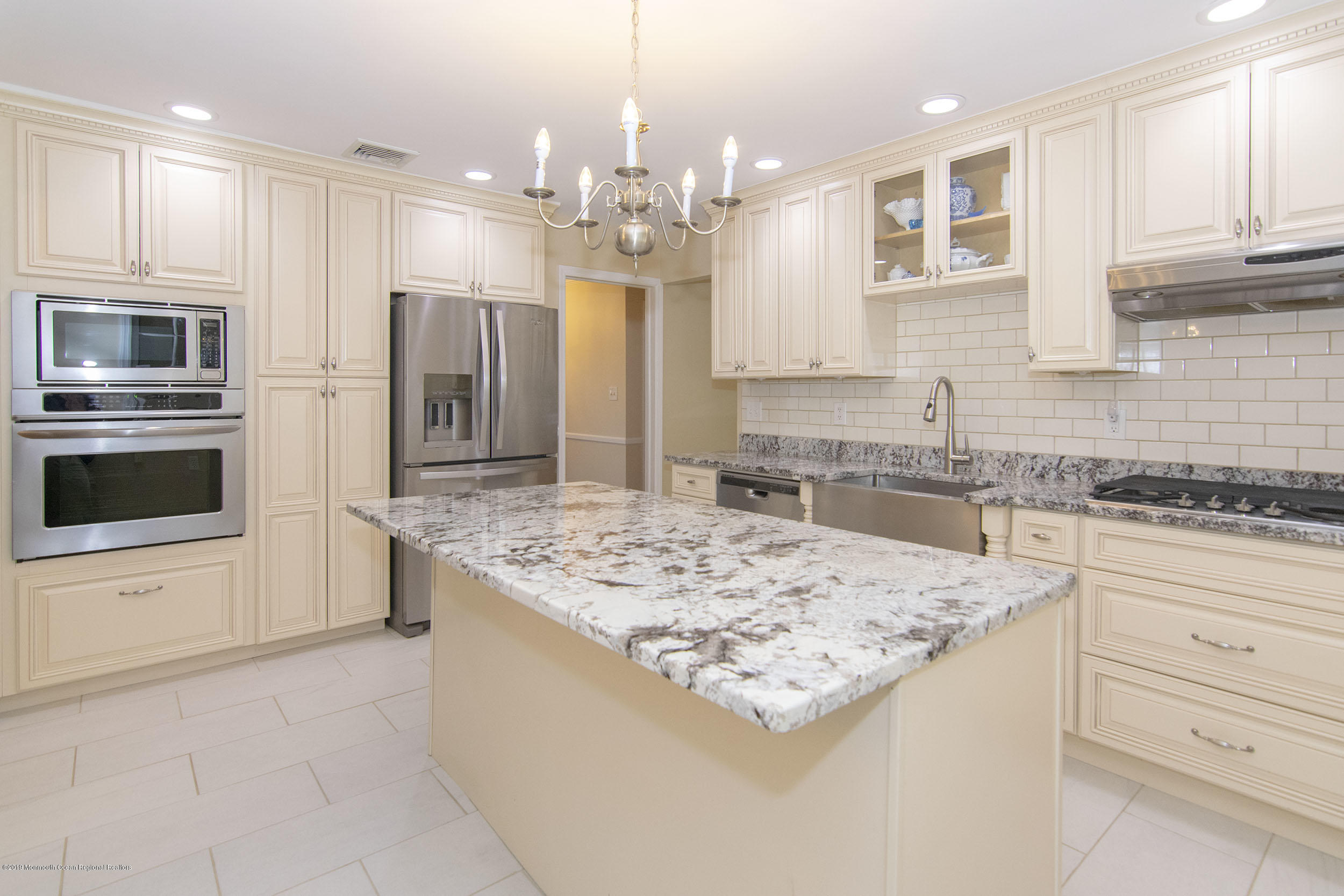 33 Long Bridge Road Colts Neck, NJ 07722 - Photo 8 of 43 Kitchen 2