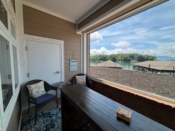 $420,000 | 1273 Graves Harbor Trail, Unit 304, Huddleston, VA 24104
