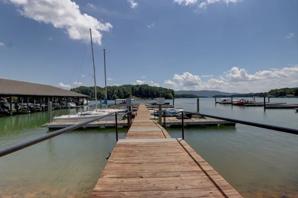 $420,000 | 1273 Graves Harbor Trail, Unit 304, Huddleston, VA 24104