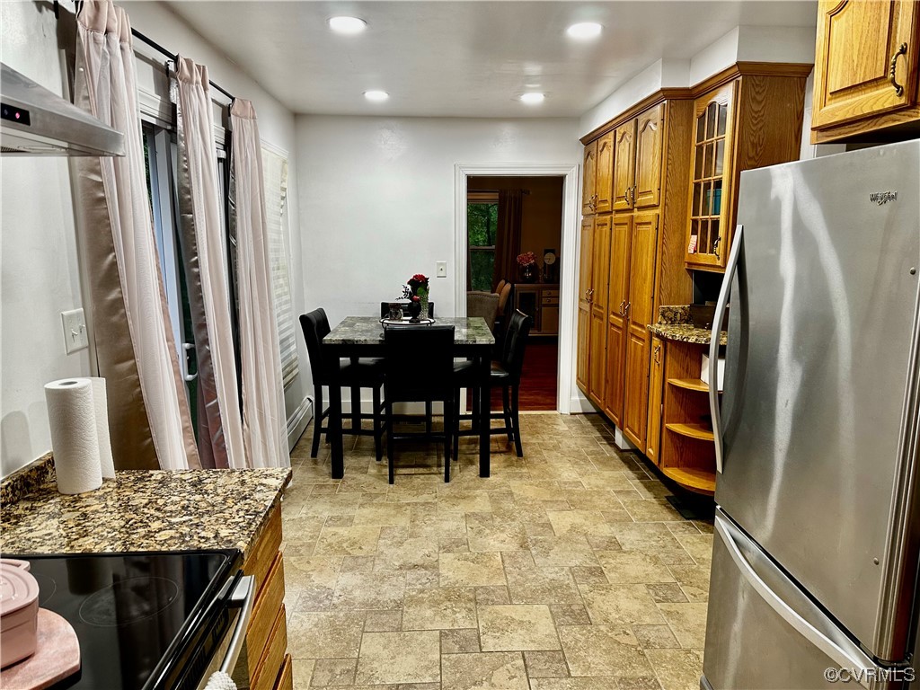 18339 Sharon Road Triangle, VA 22172 - Photo 9 of 25 Gallery Image 9