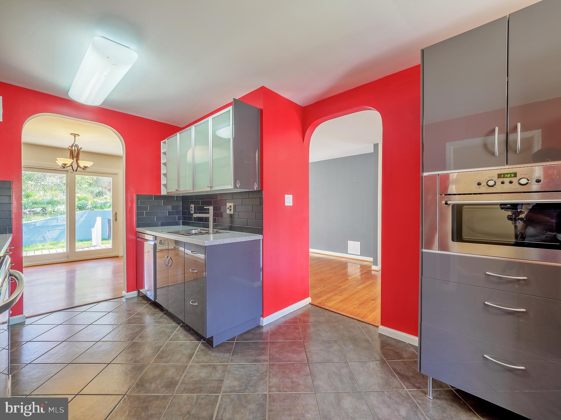 119 Lakeside Drive Greenbelt, MD 20770 - Photo 14 of 44