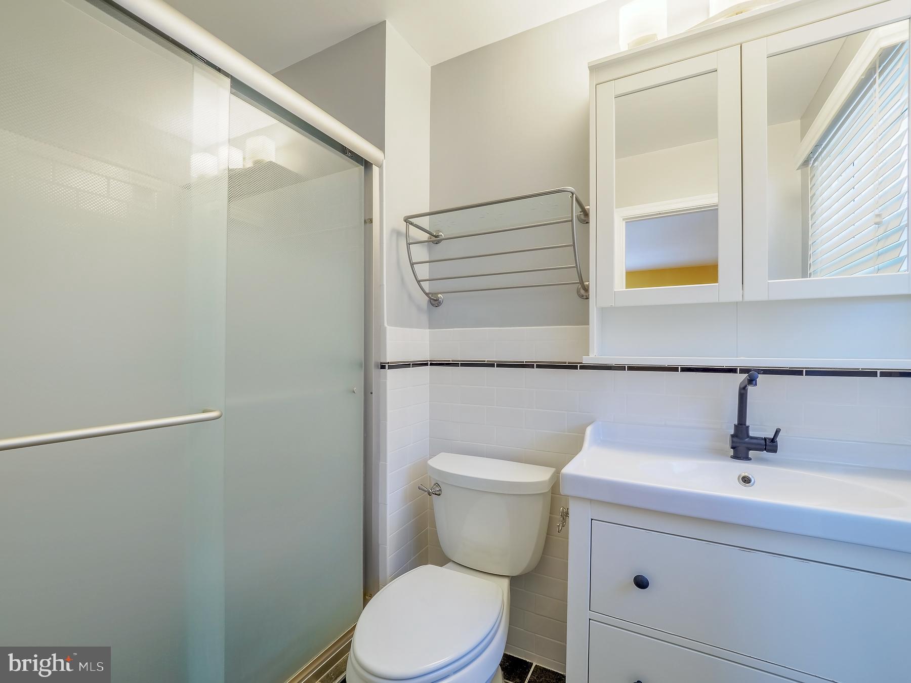 119 Lakeside Drive Greenbelt, MD 20770 - Photo 21 of 44