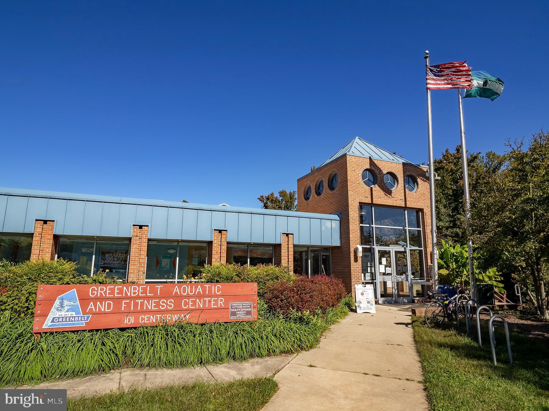 119 Lakeside Drive Greenbelt, MD 20770 - Photo 42 of 44