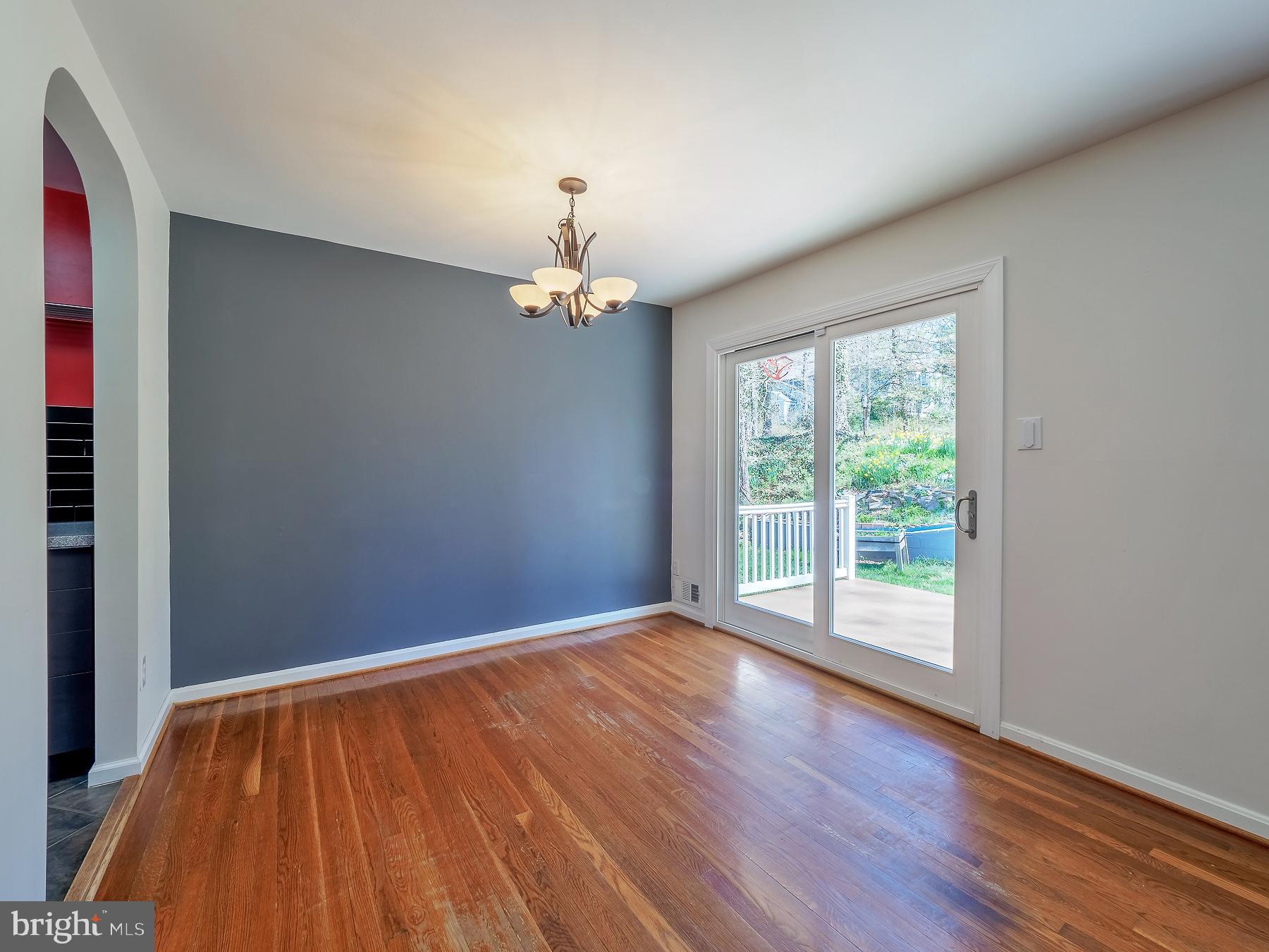 119 Lakeside Drive Greenbelt, MD 20770 - Photo 9 of 44