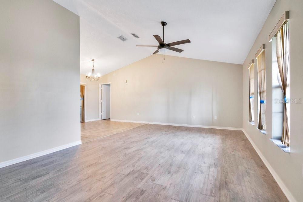 510 Simpson Road Kissimmee, FL 34744 - Photo 6 of 36