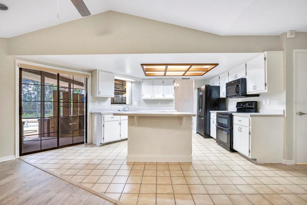 510 Simpson Road Kissimmee, FL 34744 - Photo 10 of 36