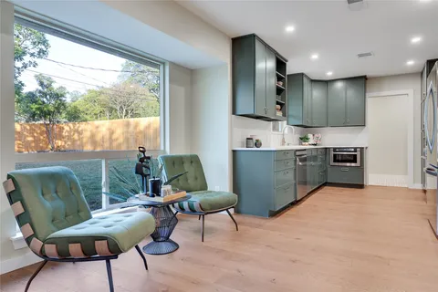 $1,499,900 | 2504 Deerfoot Trail, Austin, TX 78704