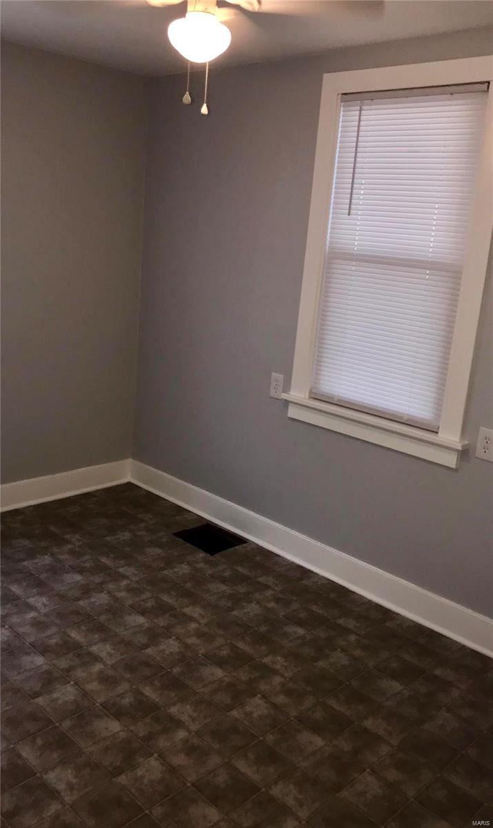401 Park Street South Roxana, IL 62087 - Photo 9 of 19 Gallery Image 9
