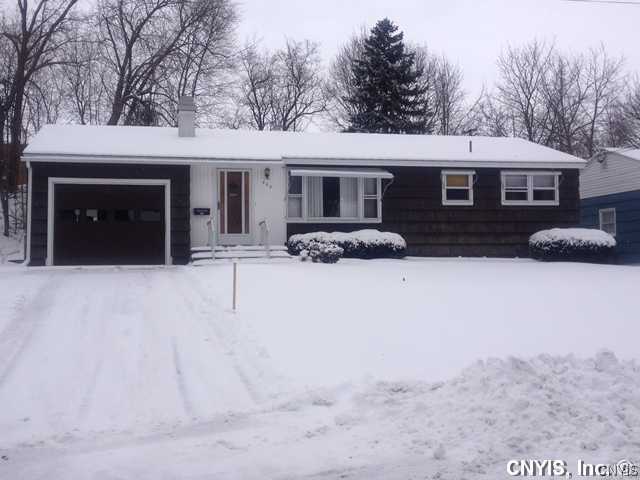 320 Hillbrook Road Camillus, NY 13219 - Photo 1 of 1 Exterior Front