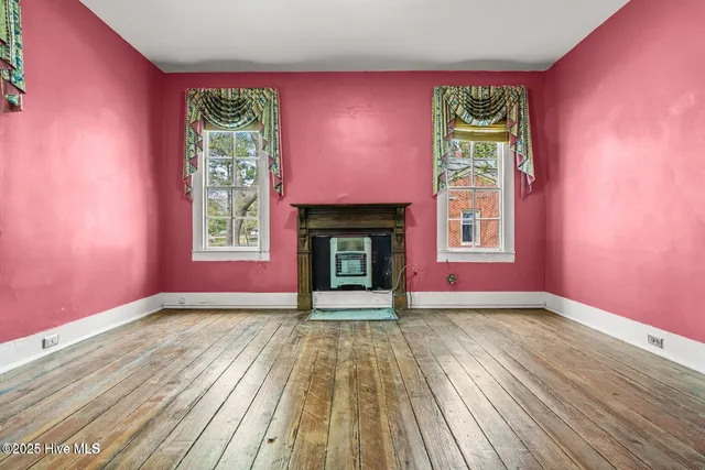 $179,900 | 107 Church Street East, Elm City, NC 27822