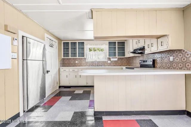 $179,900 | 107 Church Street East, Elm City, NC 27822