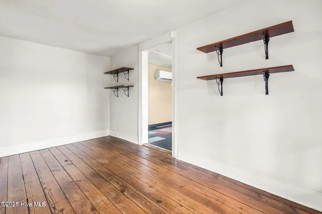 $179,900 | 107 Church Street East, Elm City, NC 27822