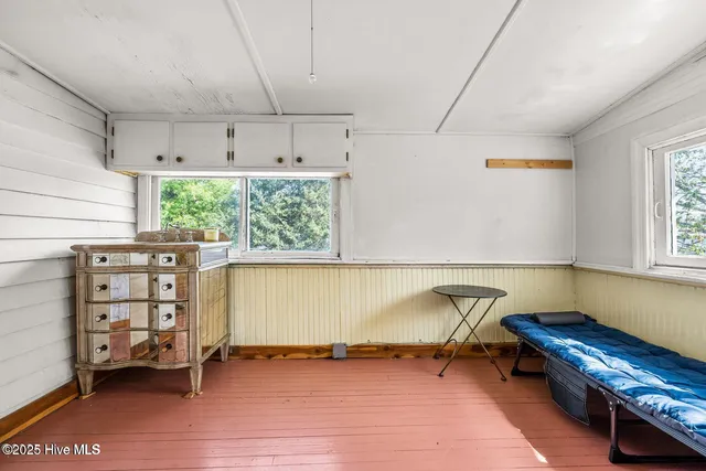 $179,900 | 107 Church Street East, Elm City, NC 27822