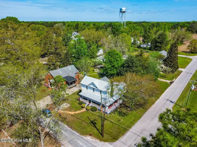 $179,900 | 107 Church Street East, Elm City, NC 27822