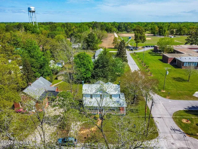 $179,900 | 107 Church Street East, Elm City, NC 27822