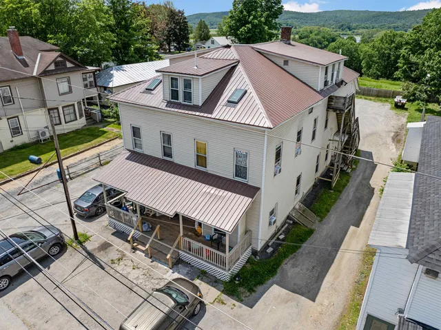 $1,530,000 | 2733 Dartmouth College Highway, Haverhill, NH 03774