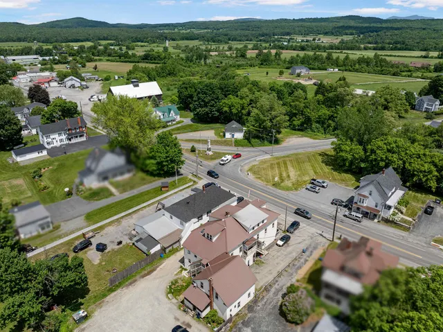 $1,530,000 | 2733 Dartmouth College Highway, Haverhill, NH 03774