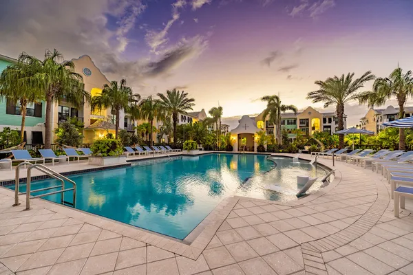 $1,732 | 10535 Hamilton Dawn Street, Unit 5204, Orlando, FL 32821