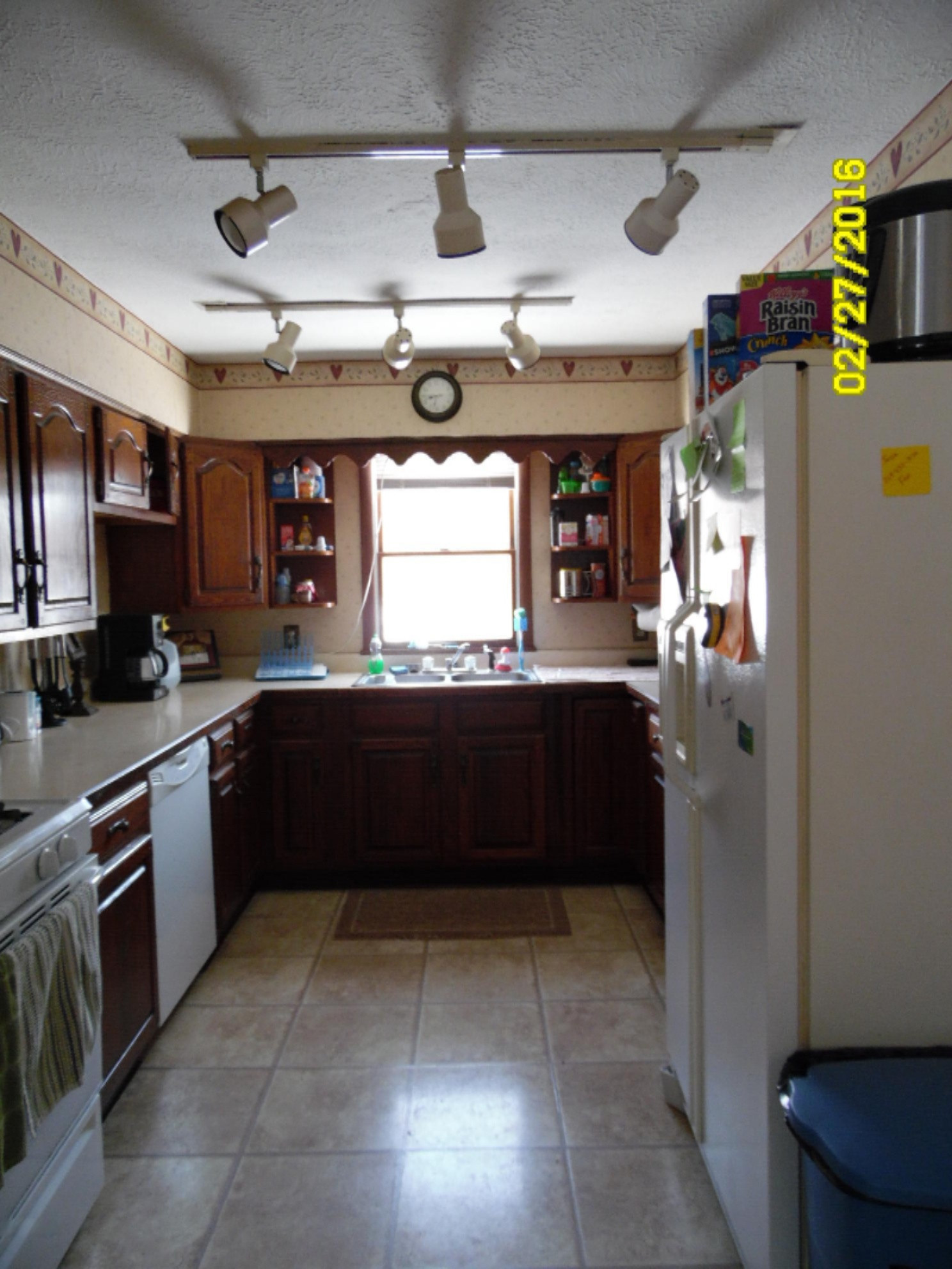 25098 Zabel Road Sturgis, MI 49091 - Photo 6 of 16 SAM_1603