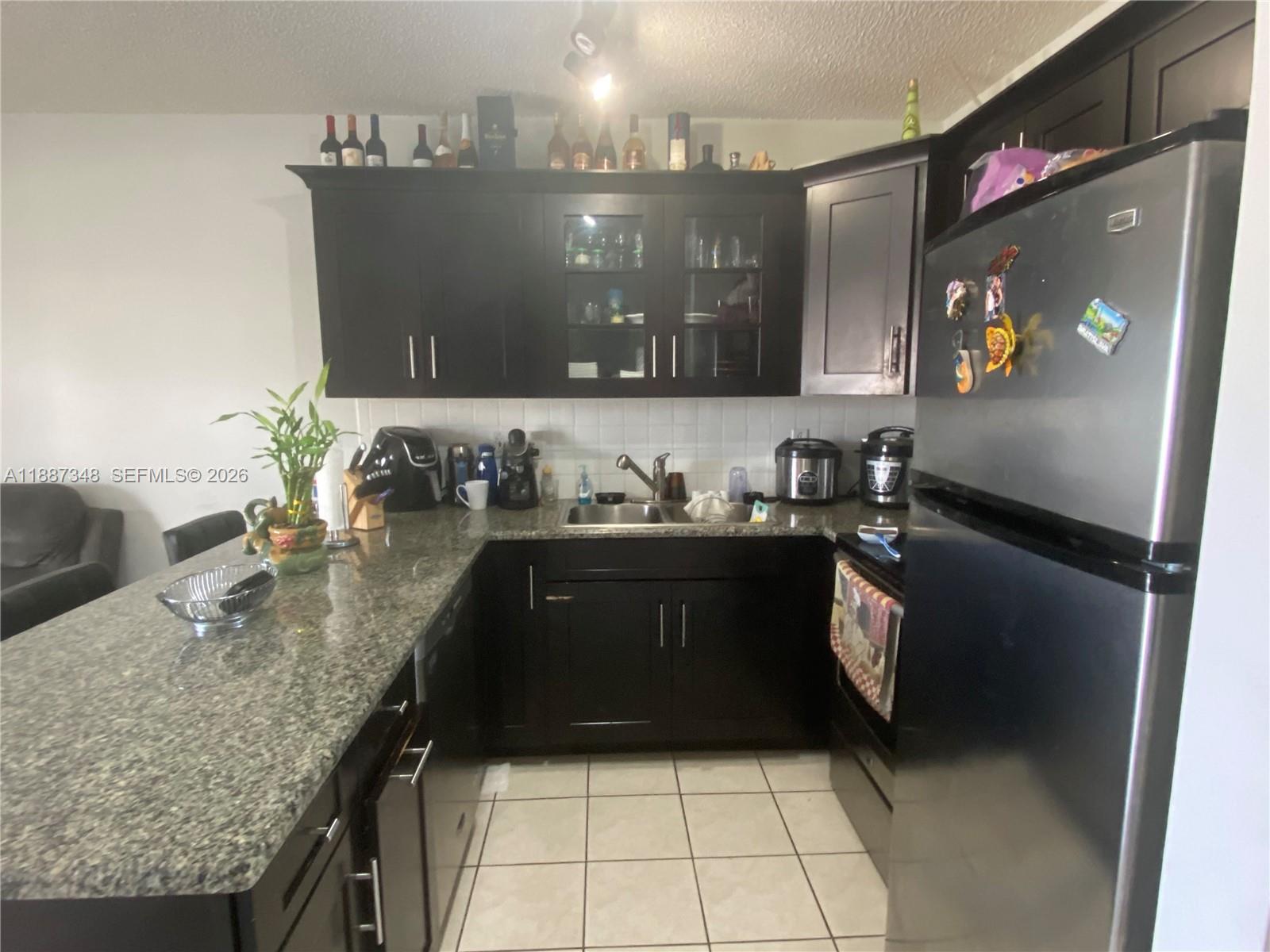 6256 Southwest 139th Avenue Miami, FL 33183 - Photo 11 of 30