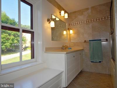 1276 Sheaffer Road Elizabethtown, PA 17022 - Photo 20 of 33
