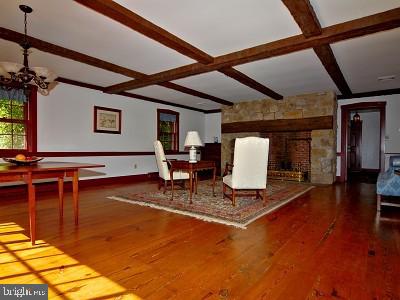 1276 Sheaffer Road Elizabethtown, PA 17022 - Photo 5 of 33