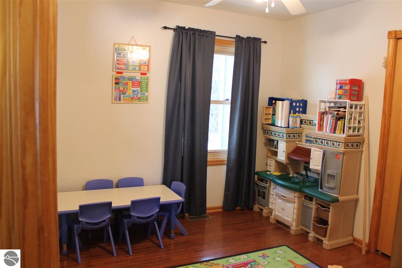 5920 Boone Road Traverse City, MI 49685 - Photo 15 of 26 1831527-14.JPG