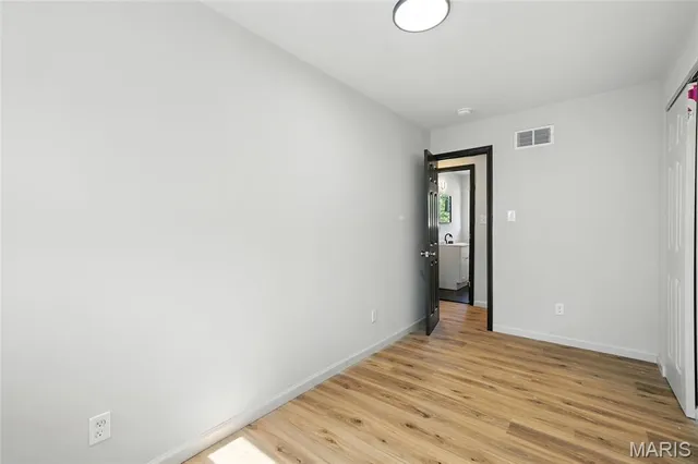 $165,900 | 4254 Stambaugh Court, St. Louis, MO 63134