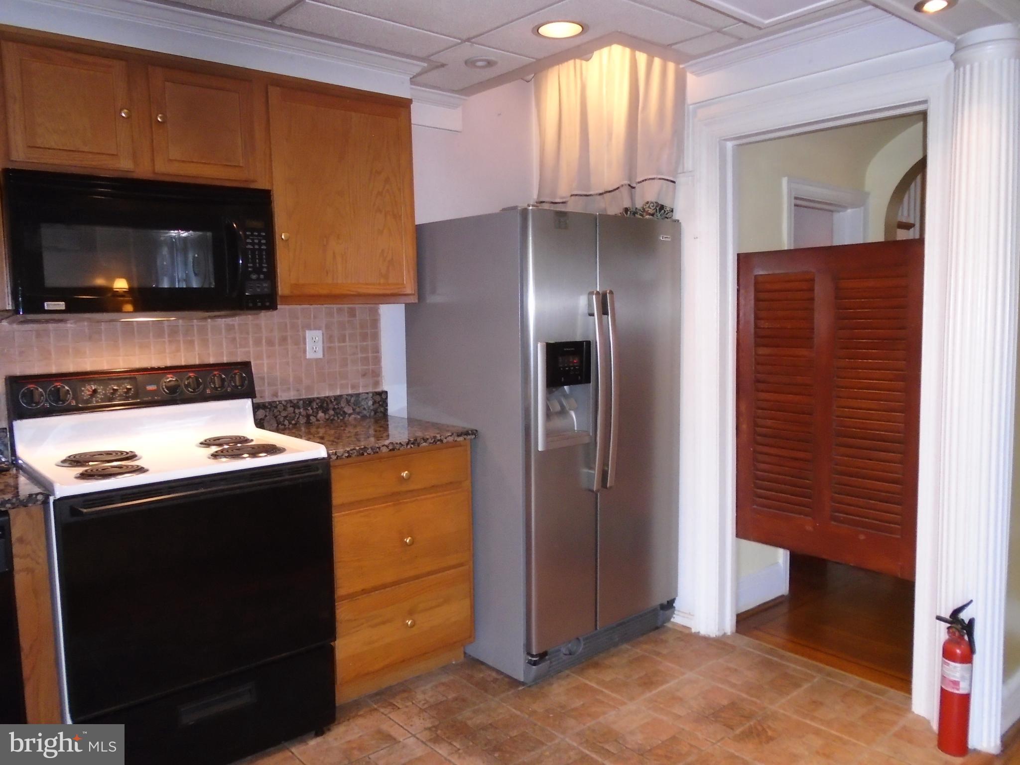 3719 Rexmere Road Baltimore, MD 21218 - Photo 9 of 26 KITCHEN